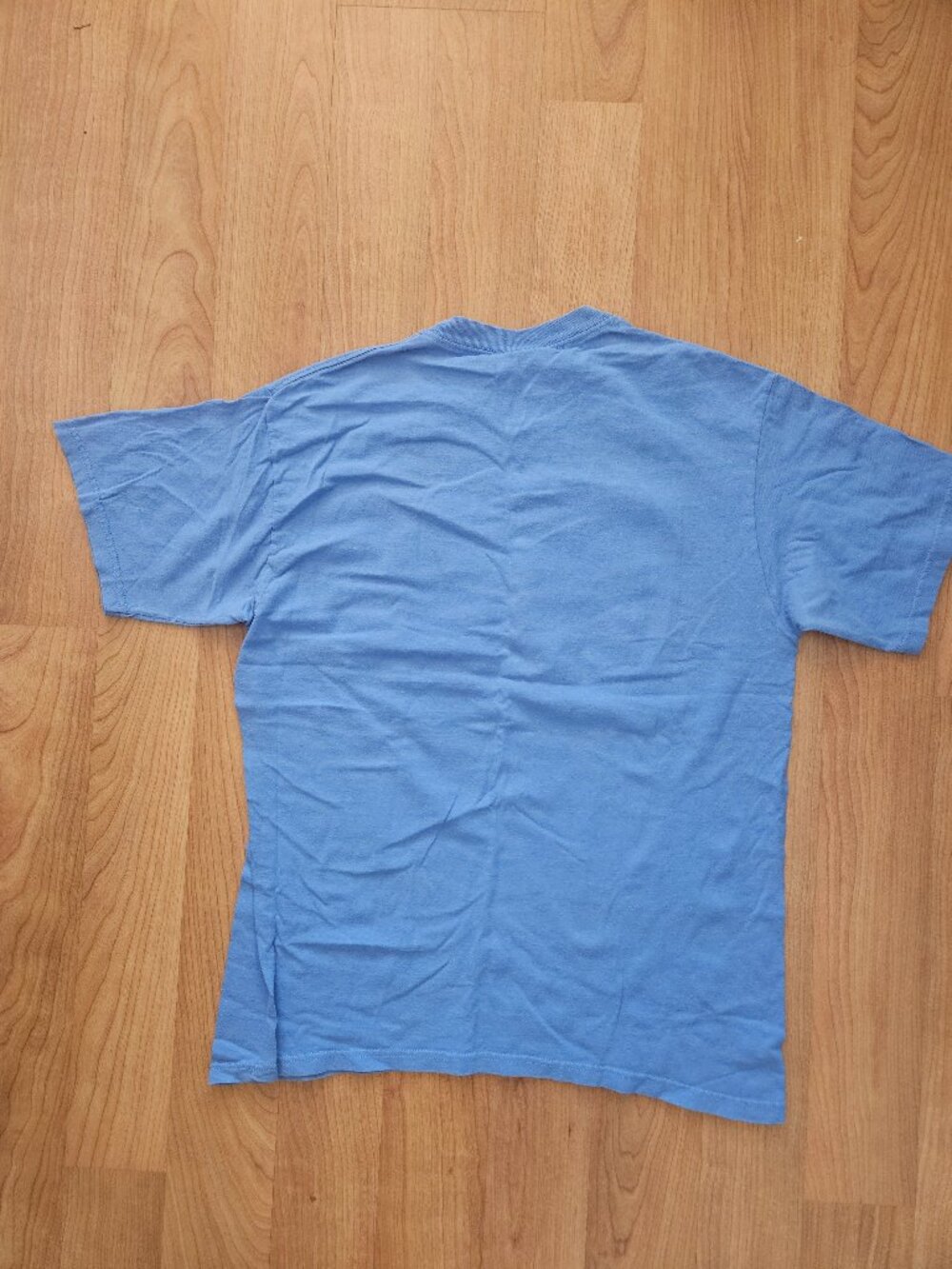 Light Blue Men's cotton tee with Yellow UCLA logo - men's Large - Picture 2 of 3